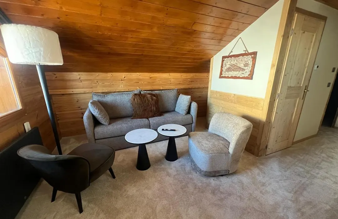 Hotel Au Chamois d'Or-1